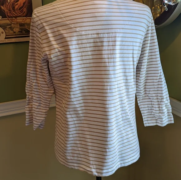 Ruby Rd top - Picture 10 of 10